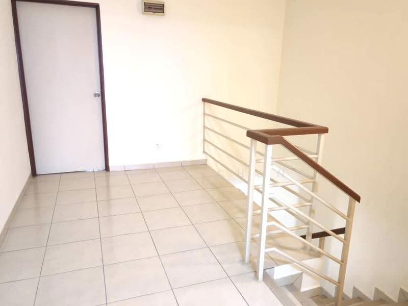 Rumah Berkembar untuk Dijual di Seremban (Negeri Sembilan) - Connie Chong - Entrance - PropertyGuru.com.my