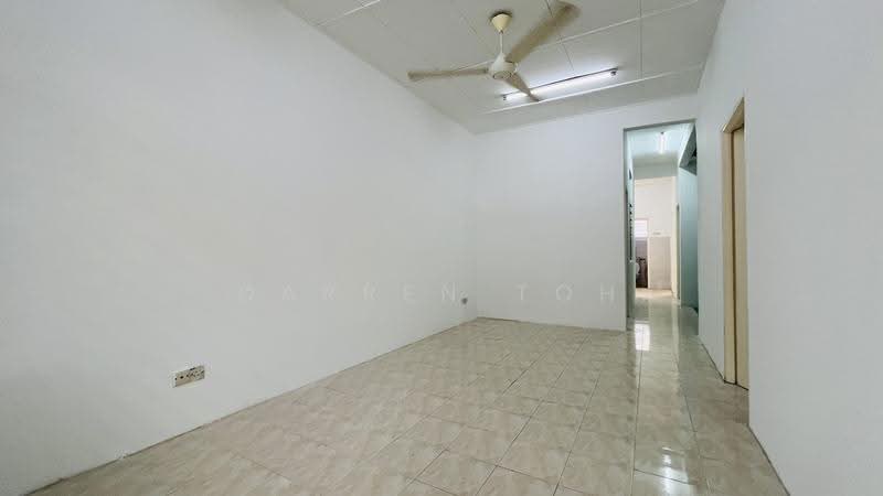 1-storey Terraced House for Sale in Taman Lestari Permai (Seri Kembangan) - Darren Toh - Interior - PropertyGuru.com.my