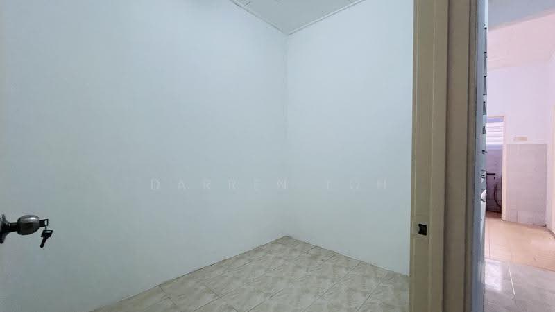 1-storey Terraced House for Sale in Taman Lestari Permai (Seri Kembangan) - Darren Toh - Interior - PropertyGuru.com.my