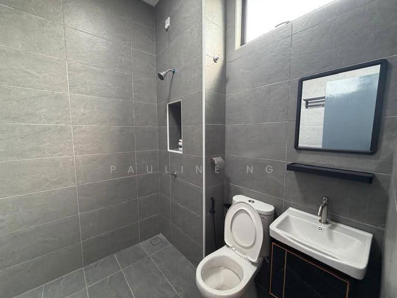 Rumah Teres 2-Tingkat untuk Disewa di kulai (Johor Bahru) - Pauline Ng - Bathroom - PropertyGuru.com.my