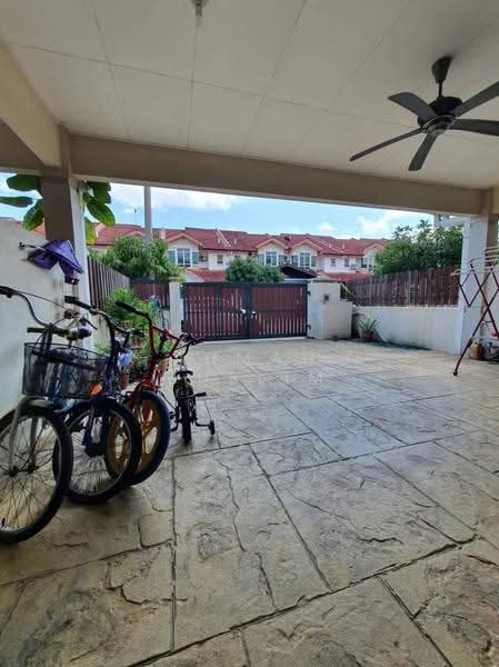 2-storey Terraced House for Sale in Taman Pelangi Semenyih (Semenyih) - Ahmad Muslim - Exterior - PropertyGuru.com.my