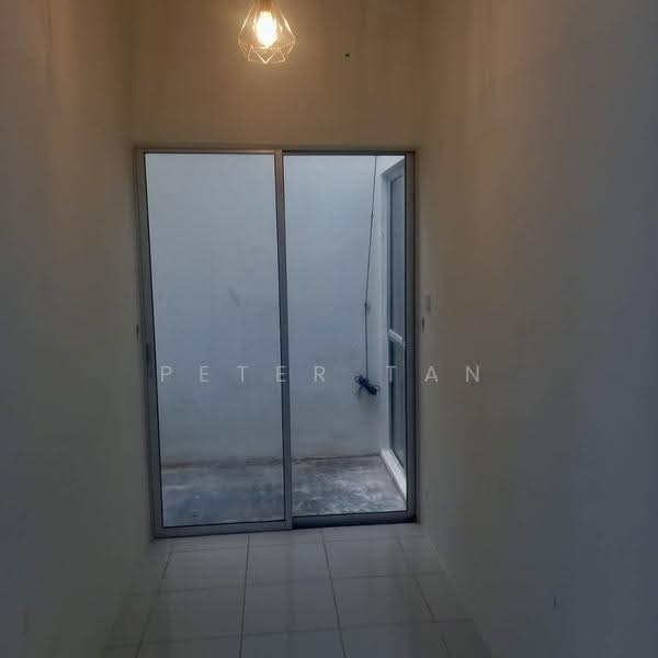 Rumah Bandar untuk Disewa di Cybersouth (Dengkil) - Peter Tan - Interior - PropertyGuru.com.my