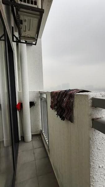 Kondominium untuk Disewa di Sky Awani Residensi 2 - Kean Yu - Balcony - PropertyGuru.com.my