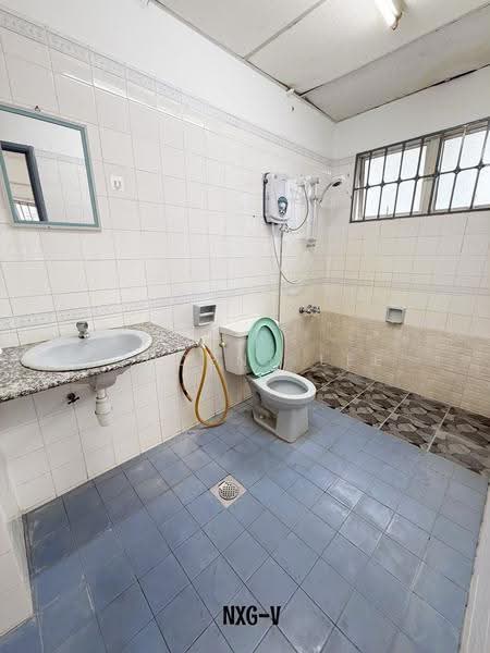 Kondominium untuk Dijual di Dynasty Condo (Dinasti Klang) - Vincent Lee - Bathroom - PropertyGuru.com.my