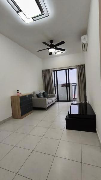 Kondominium untuk Disewa di Sky Awani Residensi 2 - Kean Yu - Living Room - PropertyGuru.com.my