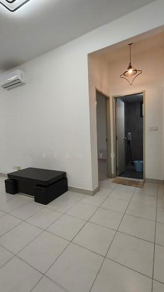 Kondominium untuk Disewa di Sky Awani Residensi 2 - Kean Yu - Living Room - PropertyGuru.com.my