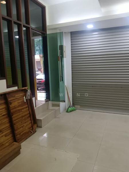 Shop / Office for Sale in Usj 1 (Subang Jaya) - FC Wong - PropertyGuru.com.my