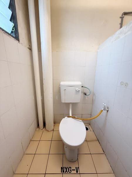 Apartment for Sale at Pangsapuri Rimba Jaya - Vincent Lee - Bathroom - PropertyGuru.com.my