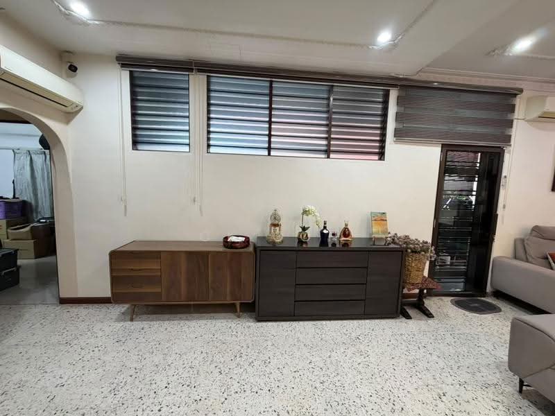 Rumah Berkembar untuk Dijual di Pantai Jerejak (Bayan Lepas) - CK Goh - Living Room - PropertyGuru.com.my