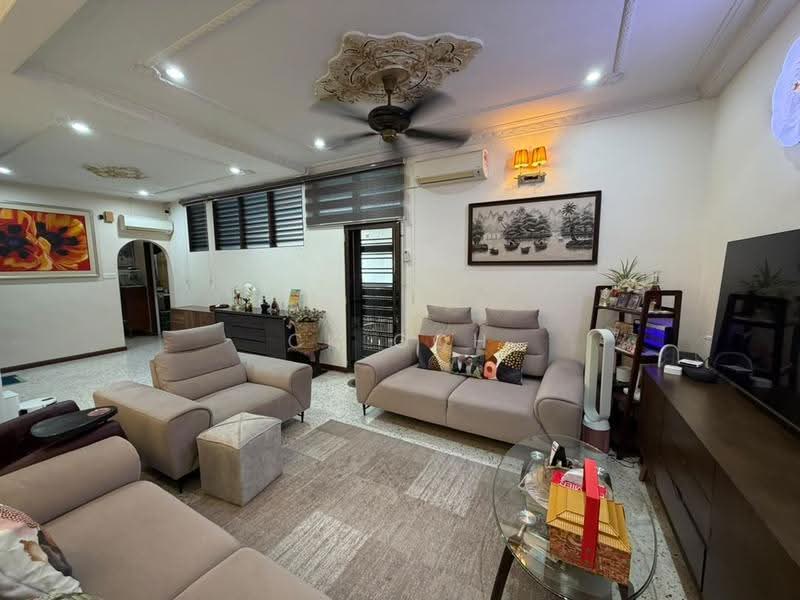 Rumah Berkembar untuk Dijual di Pantai Jerejak (Bayan Lepas) - CK Goh - Living Room - PropertyGuru.com.my