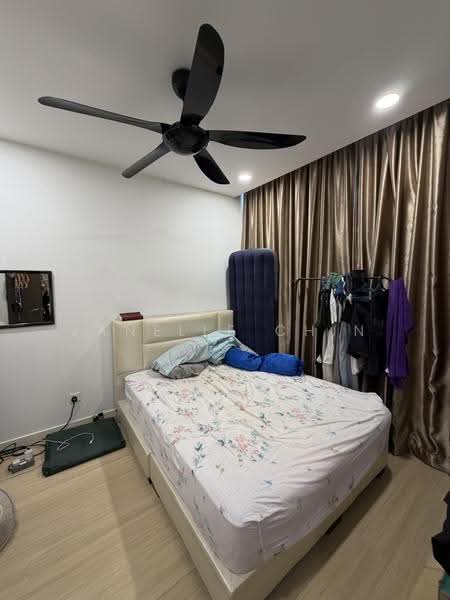Kediaman Servis untuk Dijual di H2O Residences - Janelle Chin - Bedroom - PropertyGuru.com.my