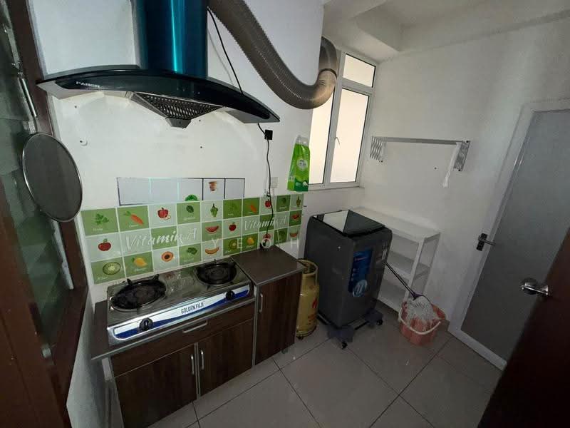 Condominium for Rent at Berjaya Condominium - Yeoh . - Kitchen - PropertyGuru.com.my
