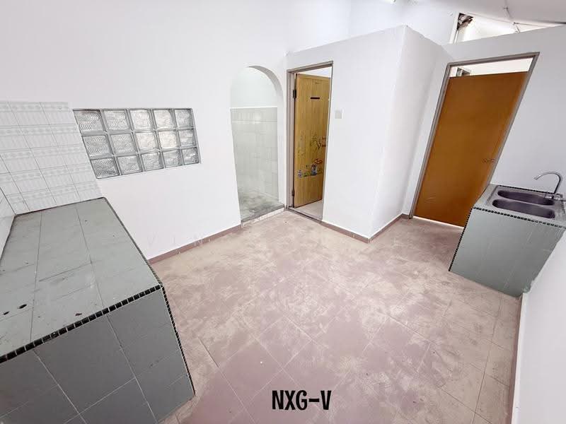 Rumah Teres 1-Tingkat untuk Dijual di Taman Sri Kerayong (Kapar) - Vincent Lee - Kitchen - PropertyGuru.com.my