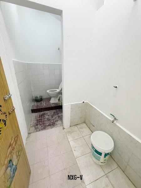 Rumah Teres 1-Tingkat untuk Dijual di Taman Sri Kerayong (Kapar) - Vincent Lee - Bathroom - PropertyGuru.com.my