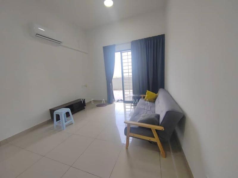 Kondominium untuk Dijual di Avia Plus, Bandar Country Homes - Yean Ma - Living Room - PropertyGuru.com.my