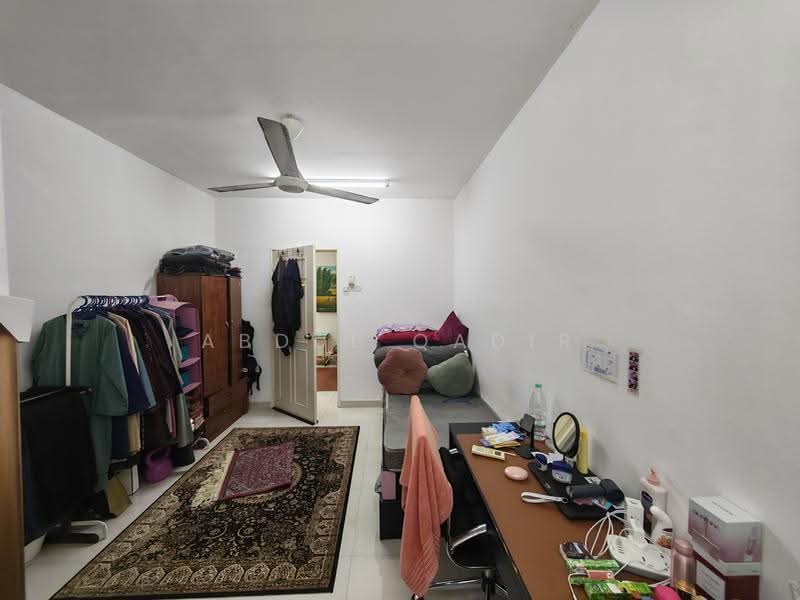 Terraced House for Sale in Taman Dato Demang (Seri Kembangan) - Abdul Qadir - Bedroom - PropertyGuru.com.my