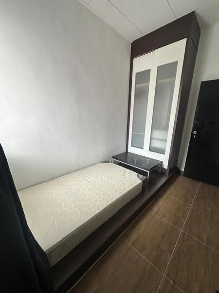 Semi-Detached House for Rent in Johor Bahru (Johor) - Stella Teo - Bedroom - PropertyGuru.com.my