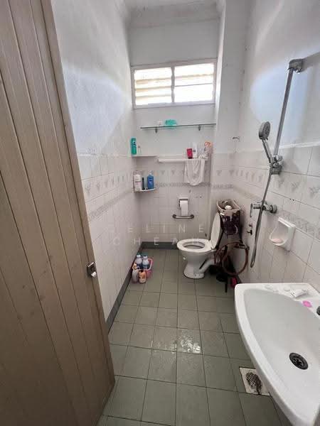 Rumah Berkembar untuk Dijual di Bayan Lepas (Penang) - Celine Cheah - Bathroom - PropertyGuru.com.my