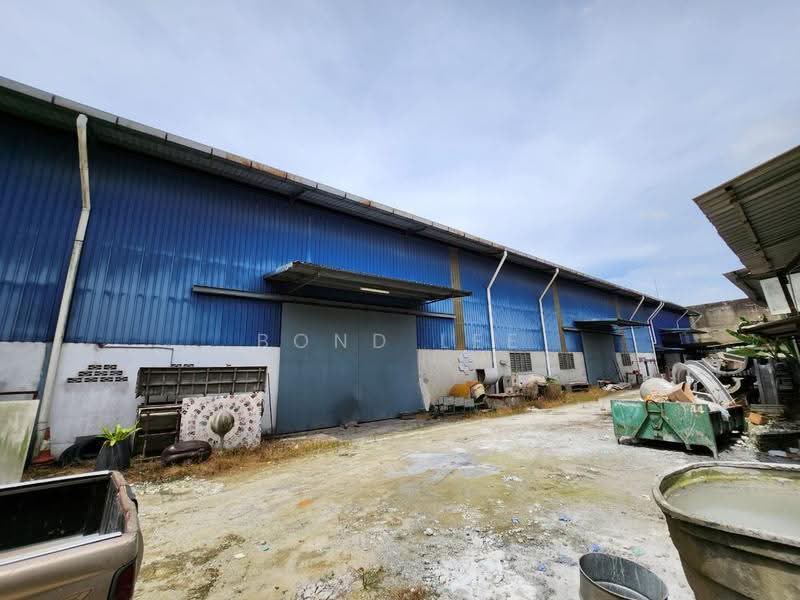 Warehouse for Rent in Kampung Baru Kuang (Rawang) - Bond Lee - Exterior - PropertyGuru.com.my