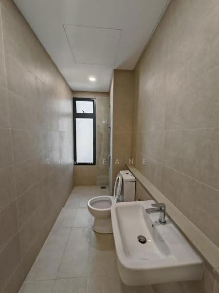 Kondominium untuk Disewa di The Legacy OUG - Sammeane . - Bathroom - PropertyGuru.com.my