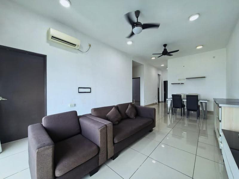 Condominium for Sale at M Condominium @ Larkin - Janlly Jong - Living Room - PropertyGuru.com.my