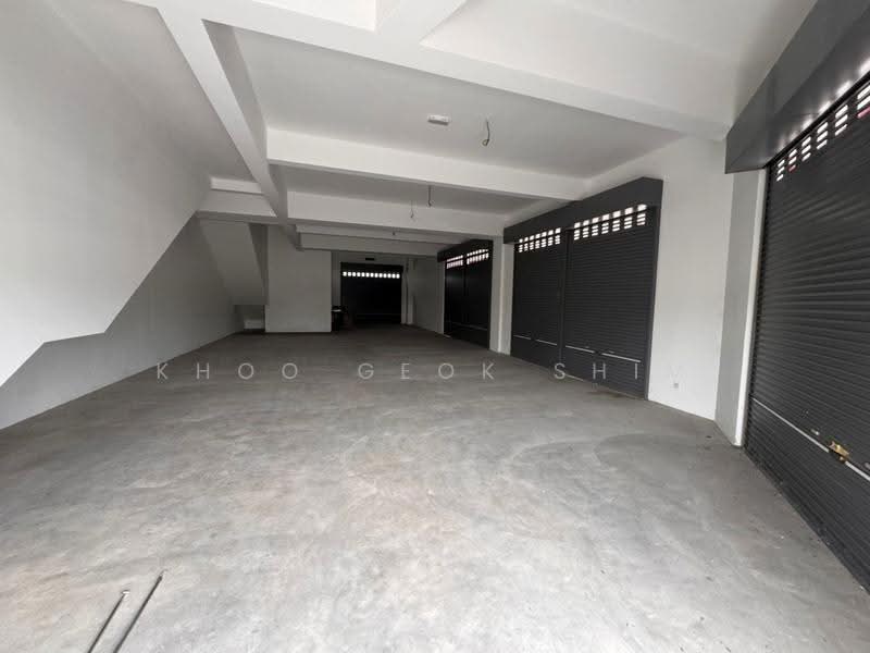 Shop for Rent in Bandar Rimbayu (Telok Panglima Garang) - KHOO GEOK SHIM - Interior - PropertyGuru.com.my