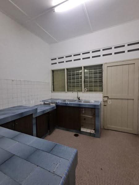 1-storey Terraced House for Rent in Bangsar (Kuala Lumpur) - Sharon Kong - Kitchen - PropertyGuru.com.my