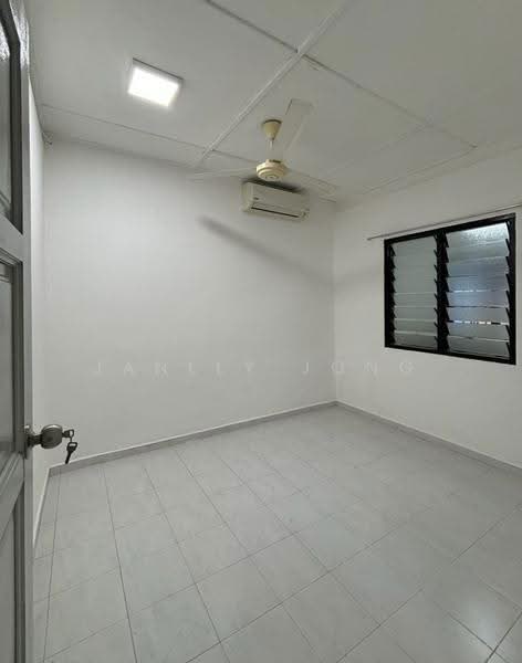 1-storey Terraced House for Sale in Taman Universiti (Skudai) - Janlly Jong - Interior - PropertyGuru.com.my