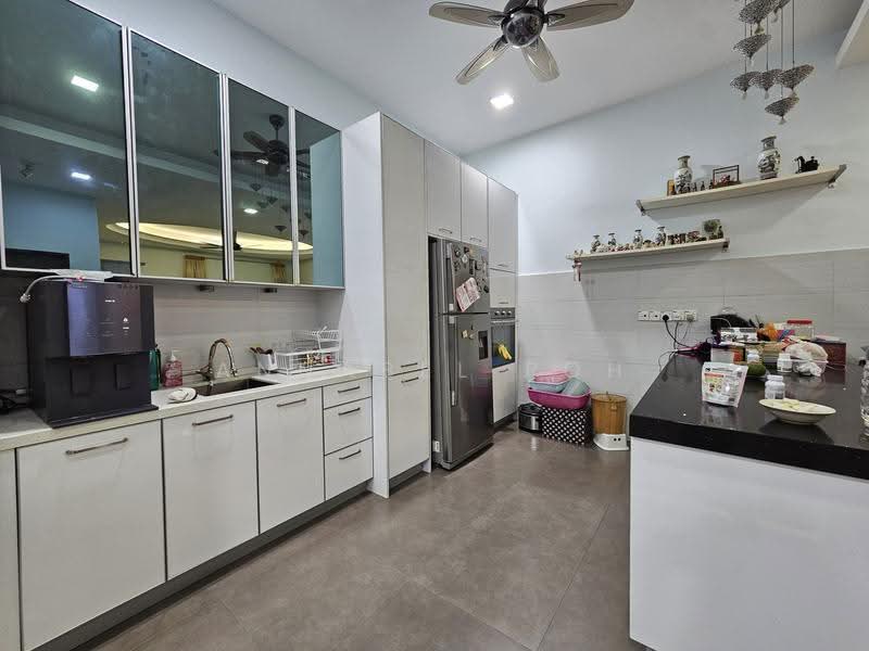 Semi-Detached House for Sale in Taman Bukit Suria II (Cheras) - Annabel Poh - Kitchen - PropertyGuru.com.my