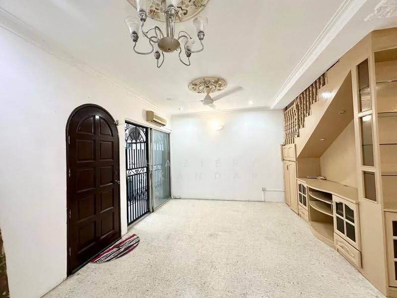 Rumah Teres 2-Tingkat untuk Dijual di Taman Gombak (Batu Caves) - Shaziery Iskandar - PropertyGuru.com.my