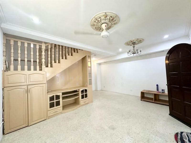 Rumah Teres 2-Tingkat untuk Dijual di Taman Gombak (Batu Caves) - Shaziery Iskandar - PropertyGuru.com.my