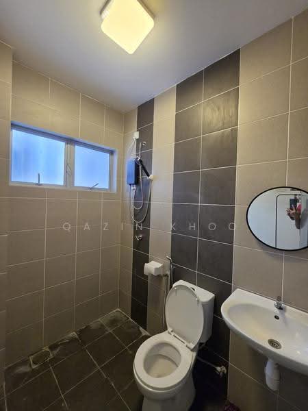 Rumah Bandar untuk Disewa di Bandar Meru Prima (Ipoh Premier City) (Ipoh) - Qazin Khoo - Bathroom - PropertyGuru.com.my