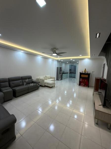 2-storey Terraced House for Sale in Setia Alam (Selangor) - Jack Khor Phor Jiing - Living Room - PropertyGuru.com.my