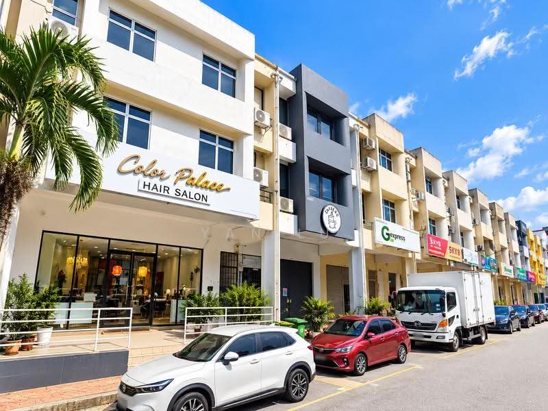 Shop / Office for Rent in Petaling Jaya (Selangor) - Yan Lu - Exterior - PropertyGuru.com.my