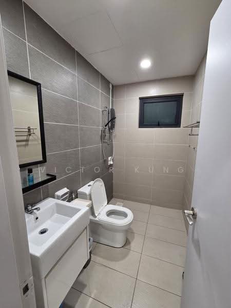 Condominium for Rent at Skyvilla @ D'Island - Victor Kung - Bathroom - PropertyGuru.com.my