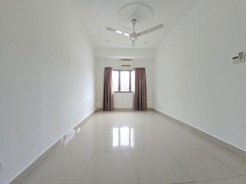 2-storey Terraced House for Sale in Usj 3 (Subang Jaya) - Henrick Tan - Living Room - PropertyGuru.com.my