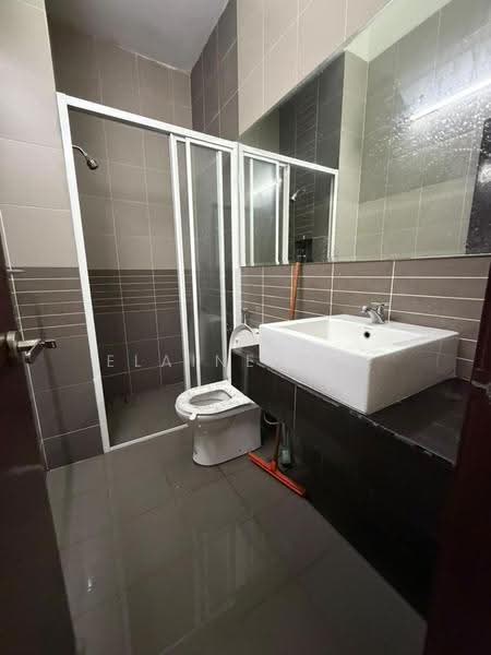 Rumah Teres 2-Tingkat untuk Disewa di Bandar Bukit Raja (Klang) - Elaine Tan - Bathroom - PropertyGuru.com.my