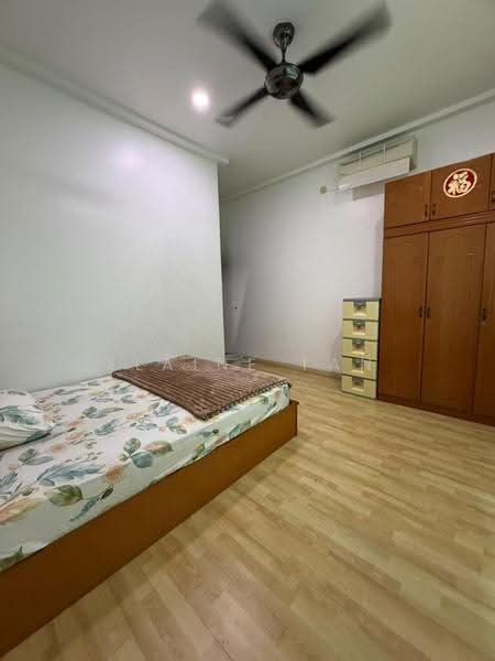 Rumah Teres 2-Tingkat untuk Disewa di Bandar Bukit Raja (Klang) - Elaine Tan - Bedroom - PropertyGuru.com.my