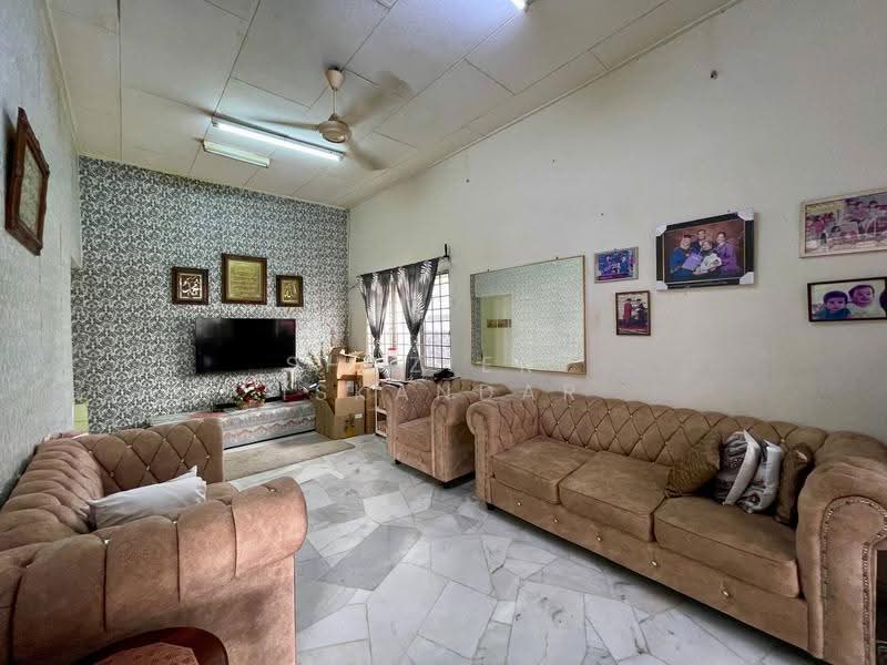 1.5-storey Terraced House for Sale in Selayang (Selangor) - Shaziery Iskandar - PropertyGuru.com.my