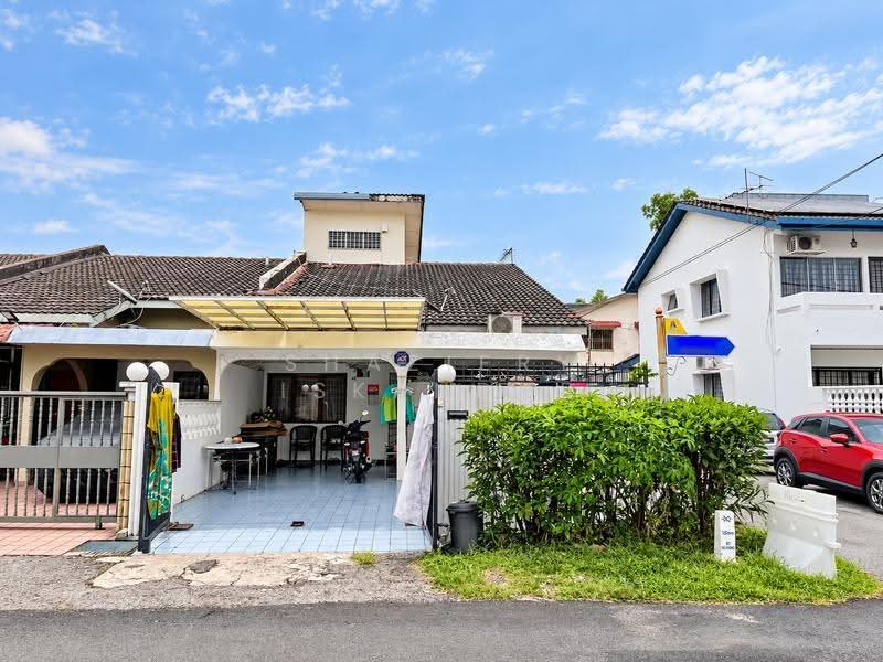 1.5-storey Terraced House for Sale in Selayang (Selangor) - Shaziery Iskandar - Exterior - PropertyGuru.com.my