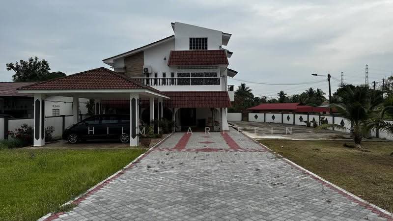 Rumah Banglo untuk Disewa di Ampangan (Negeri Sembilan) - Hilmi Ariffin - Exterior - PropertyGuru.com.my