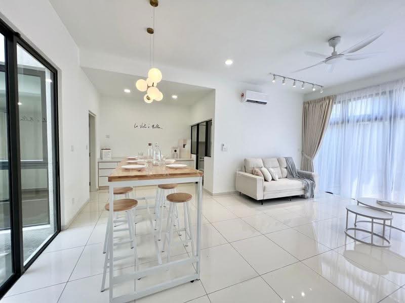 2-storey Terraced House for Rent in Sunway Iskandar (Iskandar Puteri (Nusajaya)) - Alex Cheah - Living Room - PropertyGuru.com.my