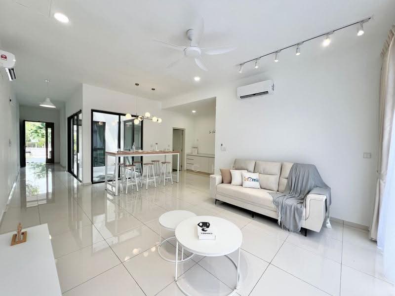 2-storey Terraced House for Rent in Sunway Iskandar (Iskandar Puteri (Nusajaya)) - Alex Cheah - Living Room - PropertyGuru.com.my