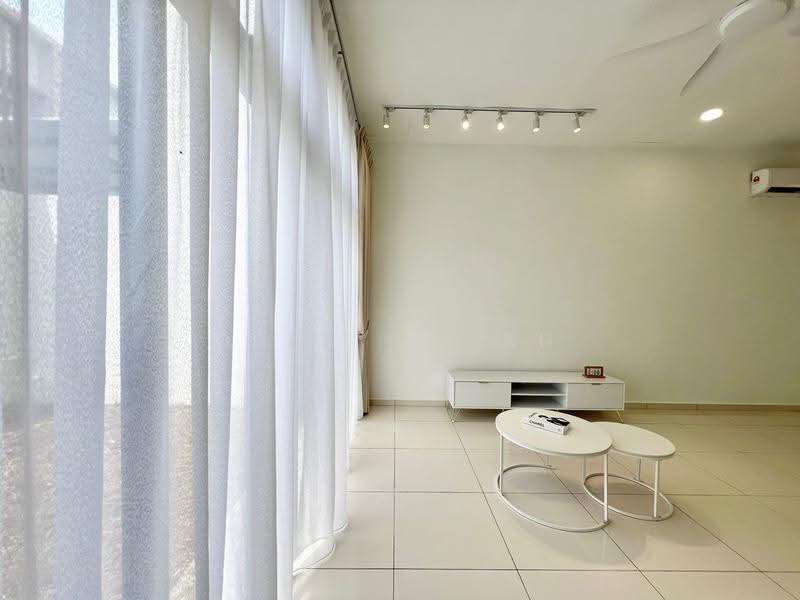 2-storey Terraced House for Rent in Sunway Iskandar (Iskandar Puteri (Nusajaya)) - Alex Cheah - Living Room - PropertyGuru.com.my