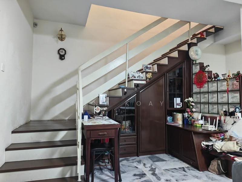 3-storey Terraced House for Sale in Fettes Park (Tanjung Tokong) - Anna Koay - Interior - PropertyGuru.com.my