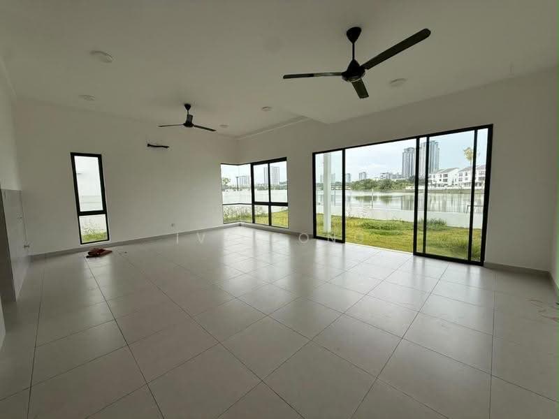 Semi-Detached House for Sale in Cyberjaya (Selangor) - Ivy Wong - Living Room - PropertyGuru.com.my