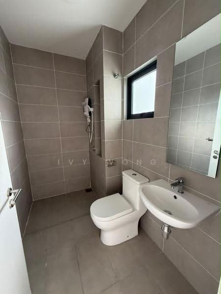 Semi-Detached House for Sale in Cyberjaya (Selangor) - Ivy Wong - Bathroom - PropertyGuru.com.my