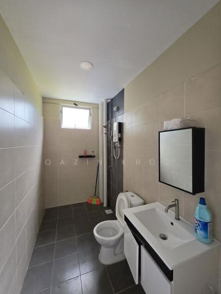 Condominium for Sale at Meru Heights Residences @ Scientex Meru - Qazin Khoo - Bathroom - PropertyGuru.com.my