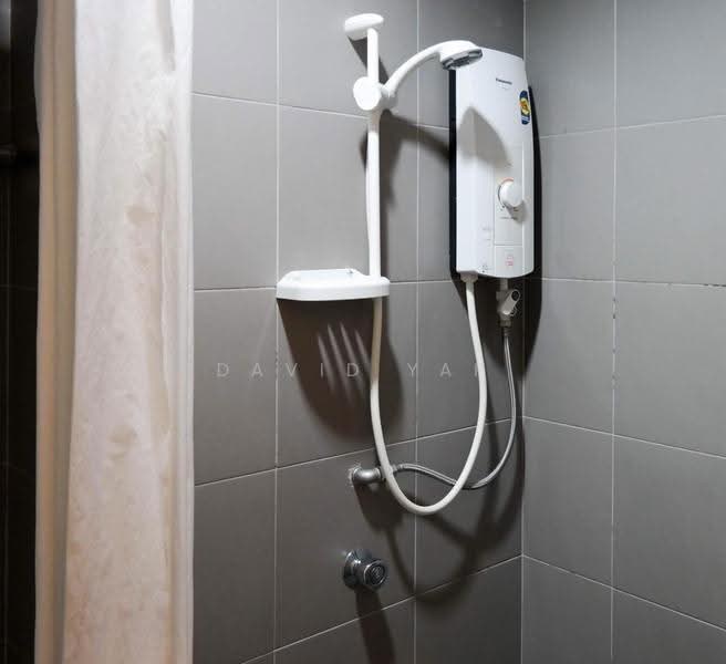 Service Residence for Sale at Mercu Summer Suites - David Yap - Bathroom - PropertyGuru.com.my