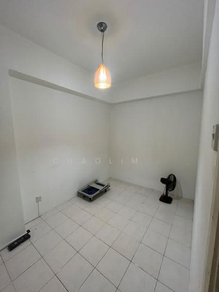 Service Residence for Sale at Avelon Tower @ Plaza Medan Putra - ChaoLim . - Interior - PropertyGuru.com.my